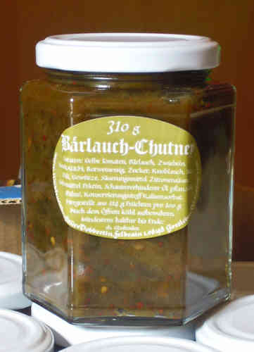 Bärlauch-Chutney mit Tomate scharf